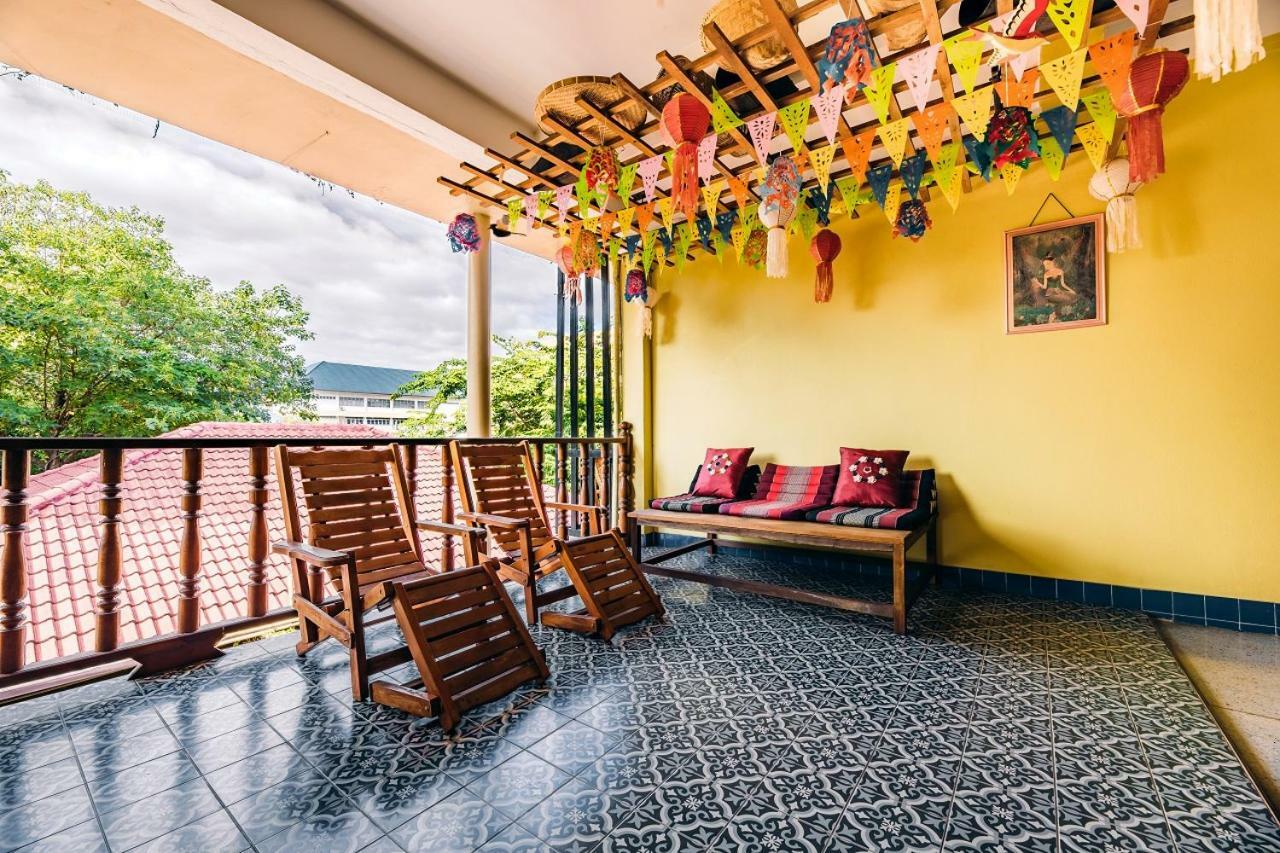 Hotel At Phra Sing Chiang Mai Zewnętrze zdjęcie