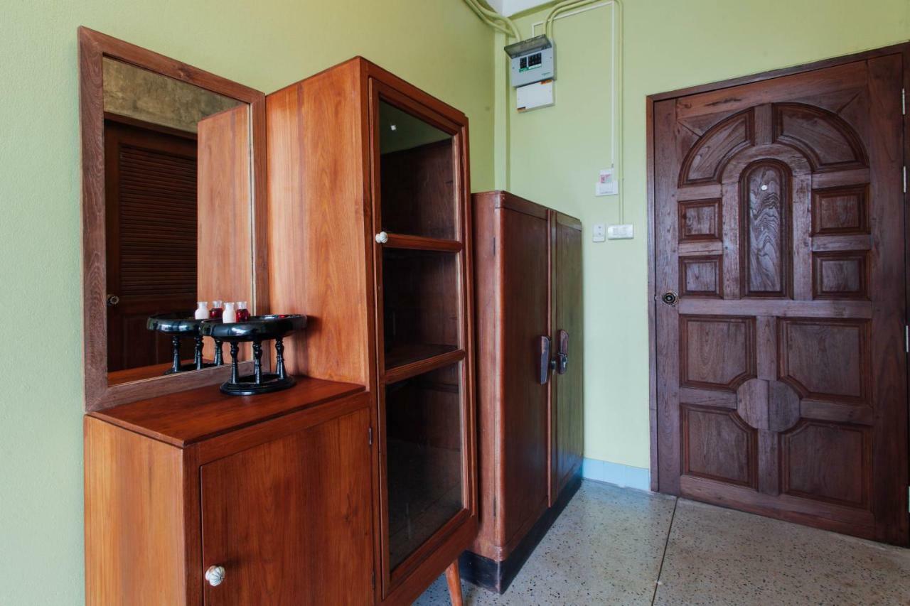 Hotel At Phra Sing Chiang Mai Zewnętrze zdjęcie