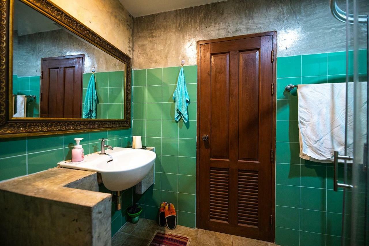 Hotel At Phra Sing Chiang Mai Zewnętrze zdjęcie