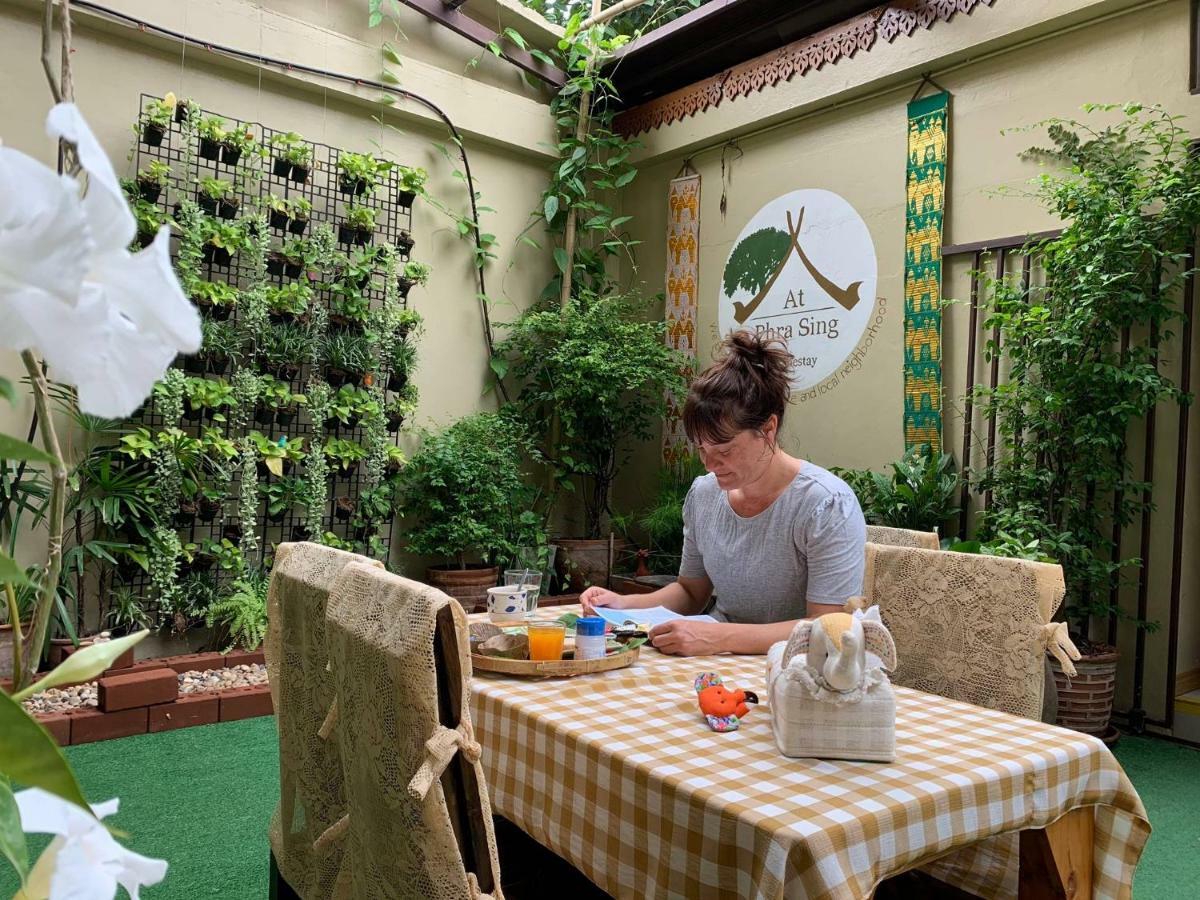 Hotel At Phra Sing Chiang Mai Zewnętrze zdjęcie