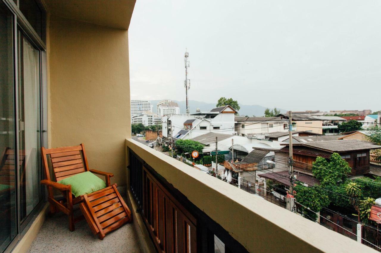 Hotel At Phra Sing Chiang Mai Zewnętrze zdjęcie